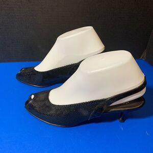 Donald J Pliner Kitten Heel Slingbacks